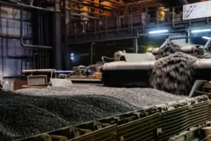 China alerta por especulación en el mineral de hierro y advierte desconexión entre precios y fundamentos reales