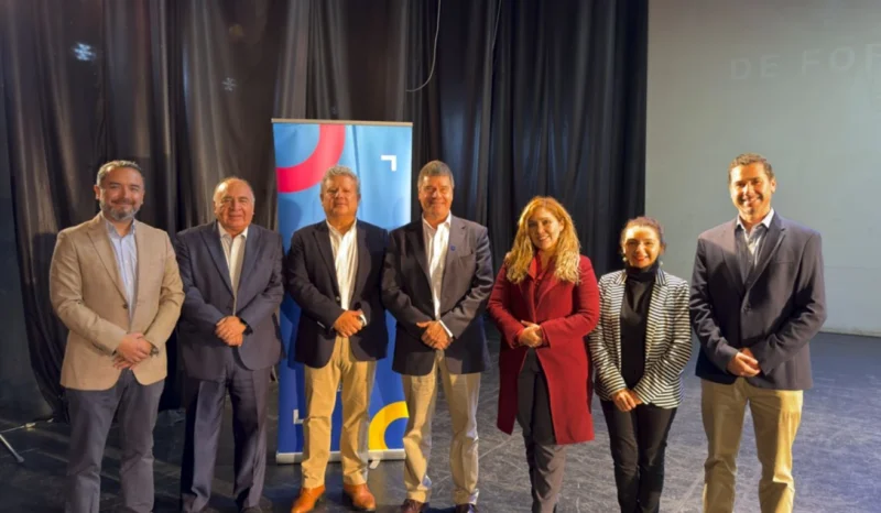 107 estudiantes de Casablanca completaron formación técnica para la industria minera tras una tercera versión del “Programa de Formación Temprana FLS”