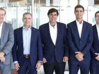 Enap firma contratos de largo plazo, por US$12 mil millones, para abastecerse de crudo desde Argentina