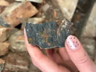 New Age Metals Options Magnet Lake Property ampliando aún más el Proyecto de Oro y Metales Críticos Bonanza Ridge, Distrito Minero de Kenora, Ontario