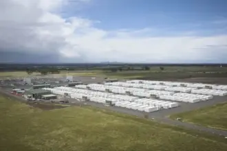 Australia pone en marcha megabatería de 1,6 GWh en Melbourne y refuerza transición energética