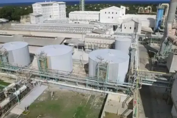 Tronox obtiene respaldo de EXIM y EFA para financiamiento por US$ 600 millones en proyecto de tierras raras