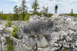 Li-FT Power identifica granos de espodumeno en el Proyecto de Litio Nottaway, Quebec