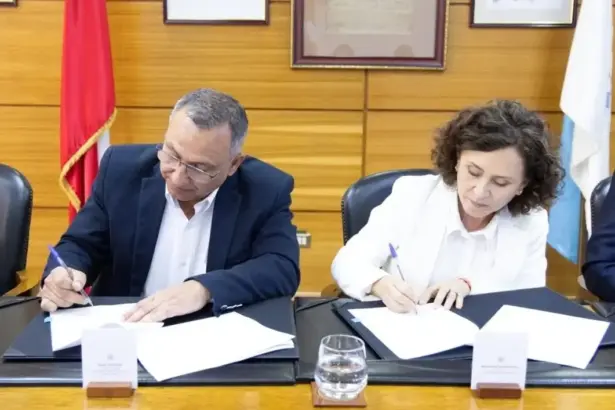 UCN y Minera El Peñón refuerzan alianza estratégica para impulsar innovación y formación minera