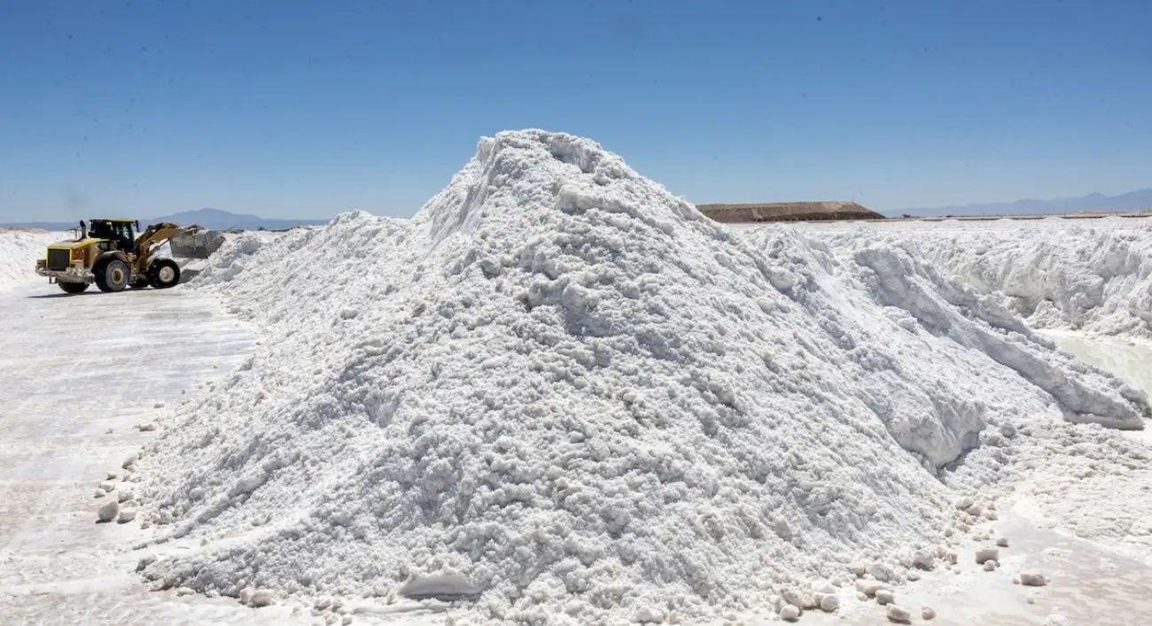 El litio cierra 2025 con un repunte superior al 50% y reabre expectativas de recuperación del mercado