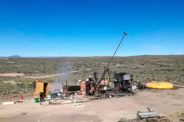 Argentina: Actualización del oro de Patagonia sobre la construcción del proyecto Calcatreu