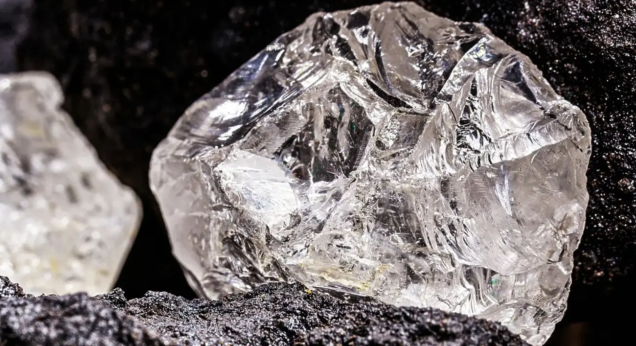 Litio y cobre: el cobre sobre US$12.000 por tonelada reordena la “apuesta litio” en Chile sin que el mercado lo note