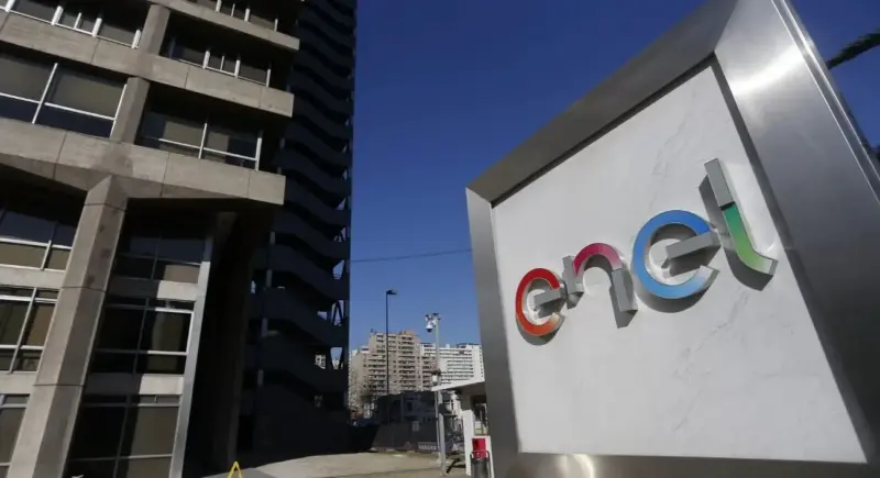 Enel concurre en tribunales y presenta querella criminal contra perito clave en litigio con Minera Arbiodo