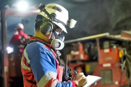 Empresas mineras buscan operadores mineros para sus operaciones
