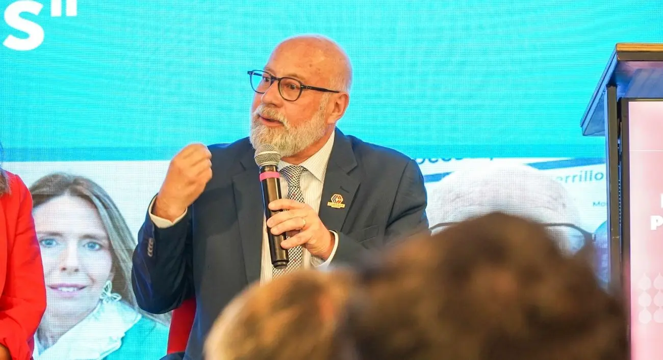 Gobierno refuerza rol estratégico de proveedores en la minería junto a Aprimin Gobierno refuerza rol estratégico de proveedores en la minería junto a Aprimin