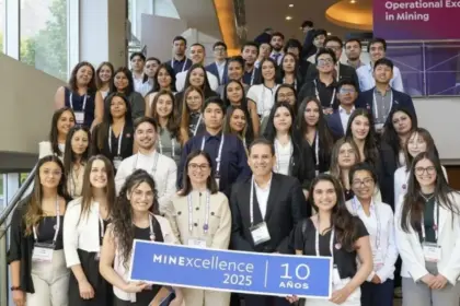 CMP destaca por su liderazgo técnico y formativo con siete exposiciones y nueve becas para estudiantes