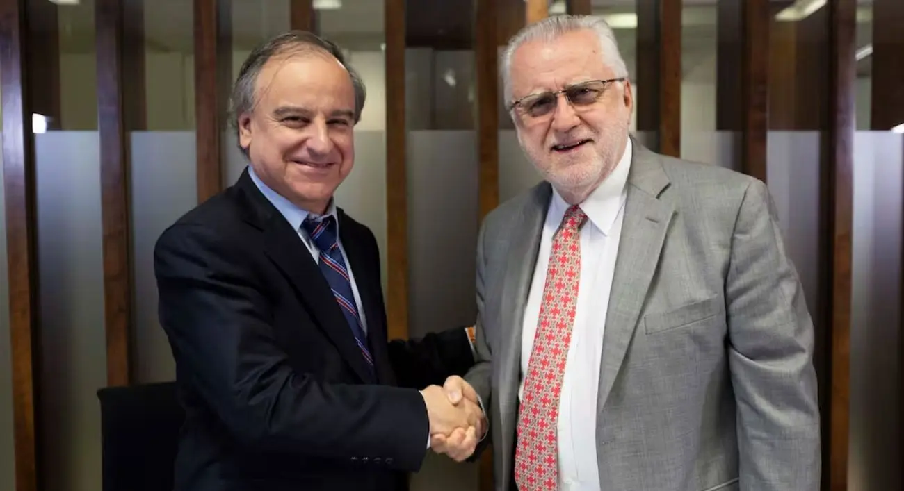 Contraloría visó acuerdo entre Codelco y SQM, pero fijó exigencias clave antes del cierre de 2025