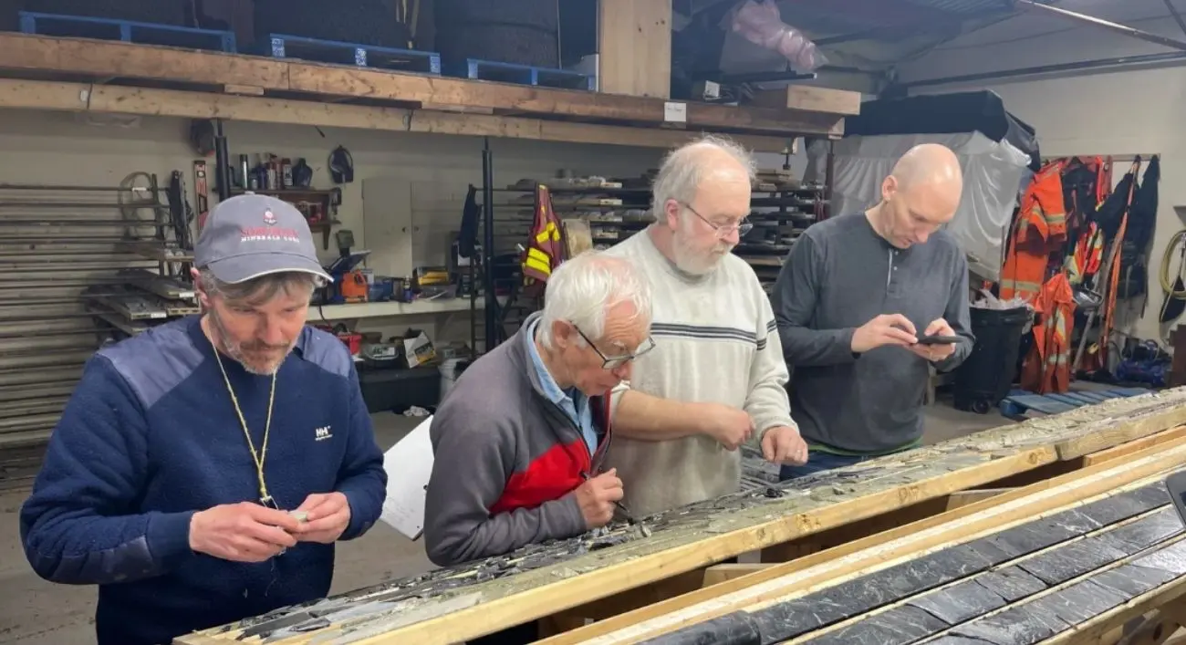 Pirate Gold continúa la consolidación regional del proyecto Treasure Island y ofrece una actualización sobre la perforación