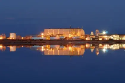 El óxido de tierras raras "pesado" producido en EE. UU. de Energy Fuels calificó con éxito para su uso en imanes permanentes