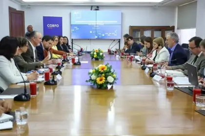 Biministro García destaca aprobación del Coeva Antofagasta a mayor proyecto de amoníaco e hidrógeno verde del país