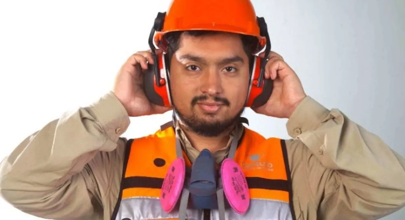 Codelco Salvador realiza capacitación pionera sobre nueva normativa de evaluación de ruido en minería