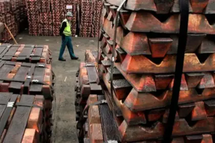 Perú: Exportaciones metálicas consolidan su liderazgo externo con fuerte impulso del oro y el cobre en 2025