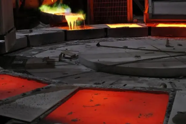 Fundiciones chinas sellan acuerdo con Antofagasta y fijan tarifas históricamente bajas para el cobre en 2026