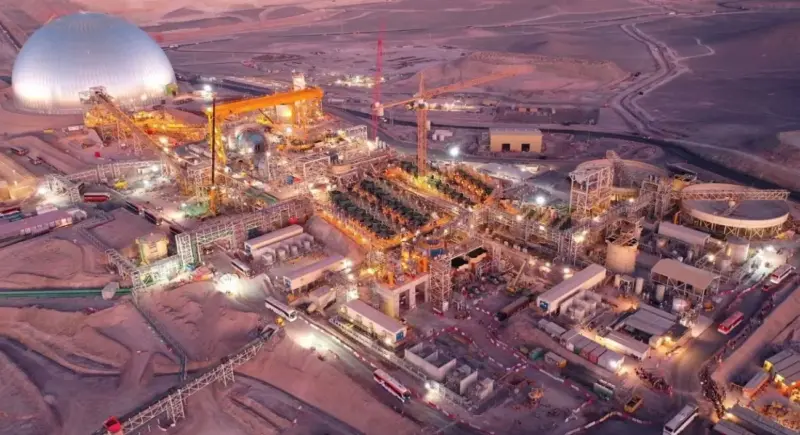 Escondida produce en 2025 por primera vez más cobre que Codelco