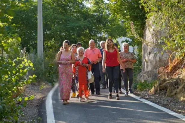 Codelco Andina inaugura obra vial en Los Espinos y refuerza conectividad en zona cordillerana