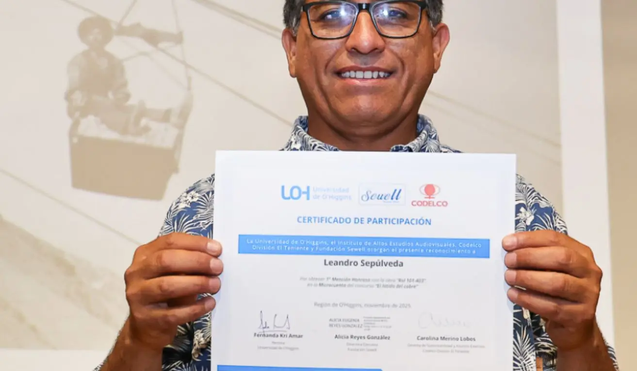 Rancagua: Reconocen la fusión entre arte y minería con Premios “El Latido del Cobre” Rancagua: Reconocen la fusión entre arte y minería con Premios “El Latido del Cobre”