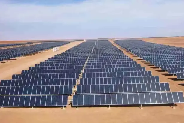 Empresa Fotowatio Renewable obtiene aprobación de proyecto solar de US$370 millones