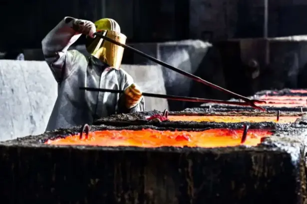 INE explica leve alza de inventarios en la minería del cobre pese a desaceleración manufacturera