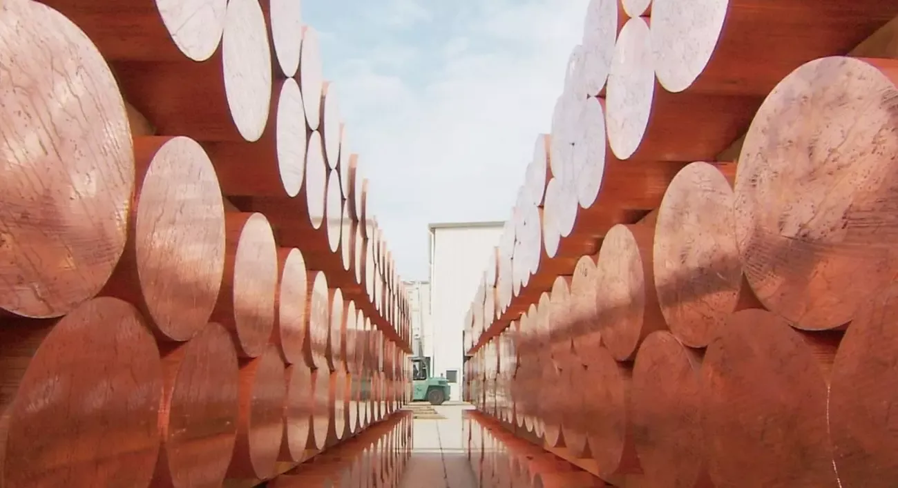 Cobre en modo fiesta: Marca nuevo récord en Londres, supera los U$5,5 y va por su mejor año desde 2009