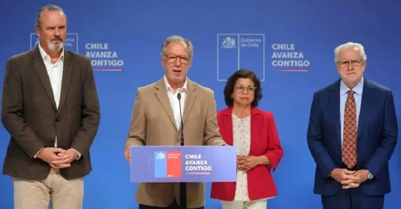 Estrategia Nacional del Litio: Chile proyecta ingresos históricos con Codelco y SQM en la industria del litio