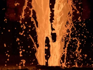 Goldman Sachs enfría pronósticos sobre el precio récord del cobre global