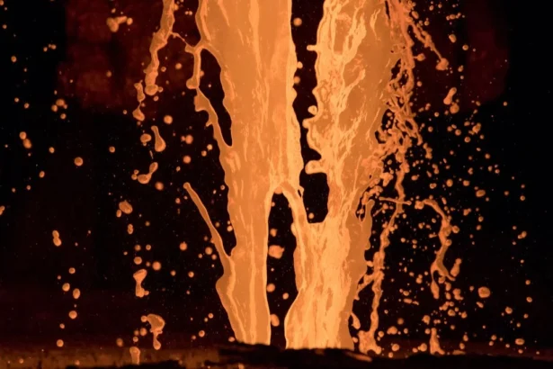 Goldman Sachs enfría pronósticos sobre el precio récord del cobre global