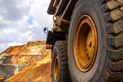 Ministerio de Minería abre vacantes laborales con sueldos de hasta $5 millones