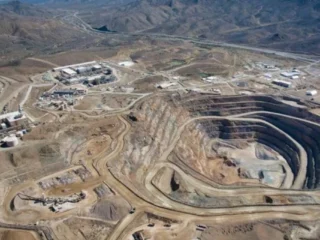 Estados Unidos apuesta por inversión en minerales críticos para competir con China