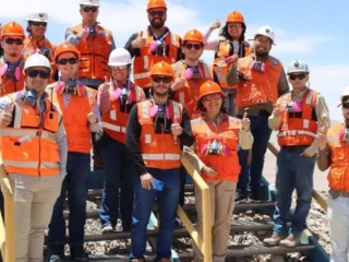 Desde el rajo a la planta: Expertos recorren Codelco Ministro Hales