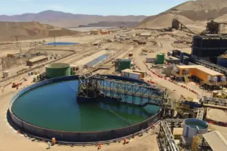 Ausenco optimiza gestión hídrica en minería con Inteligencia Artificial