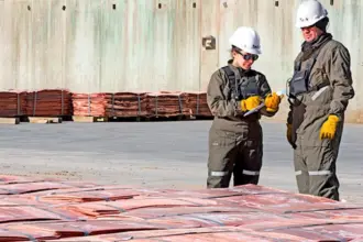 Grietas y filtraciones en Quebrada Blanca generan alerta por seguridad minera en Chile
