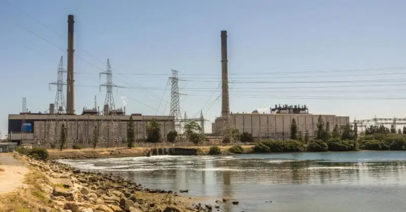 Senado acelera proyecto para modernizar sistemas medianos de generación eléctrica en Chile