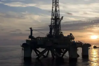 Estados Unidos reactiva subastas petroleras en el Golfo con menores regalías