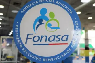 Fonasa lanza buscador para descuentos en más de 13 mil medicamentos