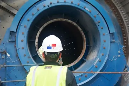 Panamá destina $29 millones de regalías mineras a obras públicas prioritarias