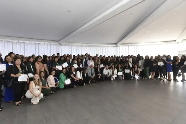 Antofagasta: 193 profesionales de educación inicial se capacitan con la AIA