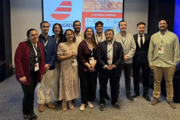 Arcadis lidera innovación en diseño y gestión hídrica minera en SOCHIGE 2025