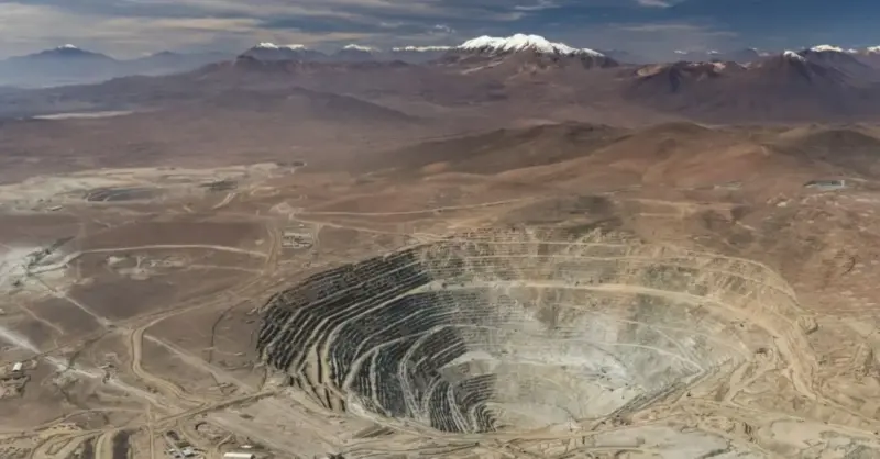 Producción de cobre en Chile: Codelco cae, Escondida sube y Collahuasi ajusta