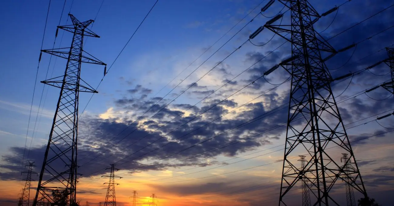 Avanza proyecto para modernizar electricidad y bajar tarifas en el sur