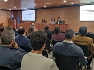 Capacitan a más de 1.000 funcionarios en Ley Marco de Autorizaciones Sectoriales para agilizar permisos