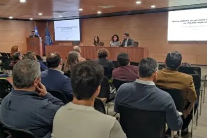 Capacitan a más de 1.000 funcionarios en Ley Marco de Autorizaciones Sectoriales para agilizar permisos