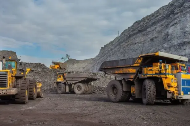 Cochilco advierte altos costos de inversión, energía y mano de obra en la minería chilena