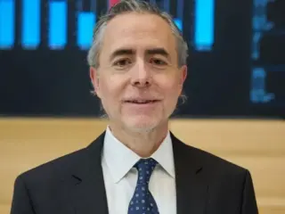 Ernesto Huber anuncia su salida del Coordinador Eléctrico Nacional: el futuro energético de Chile