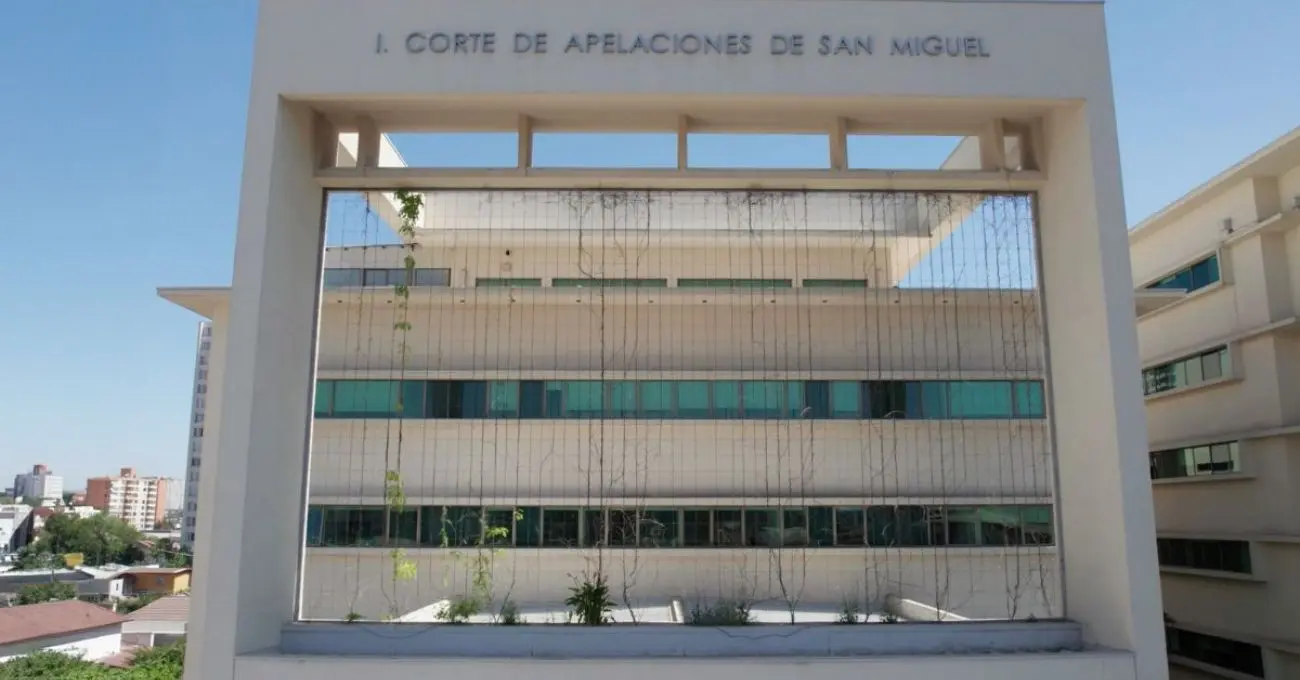 Corte ordena a la SMA investigar contaminación minera en Melipilla tras denuncia de vecinos Corte ordena a la SMA investigar contaminación minera en Melipilla tras denuncia de vecinos