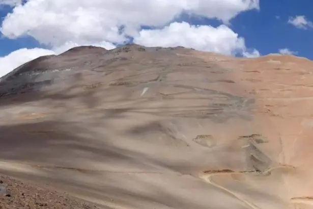 BHP y Rio Tinto apuestan por el cobre y litio en Argentina